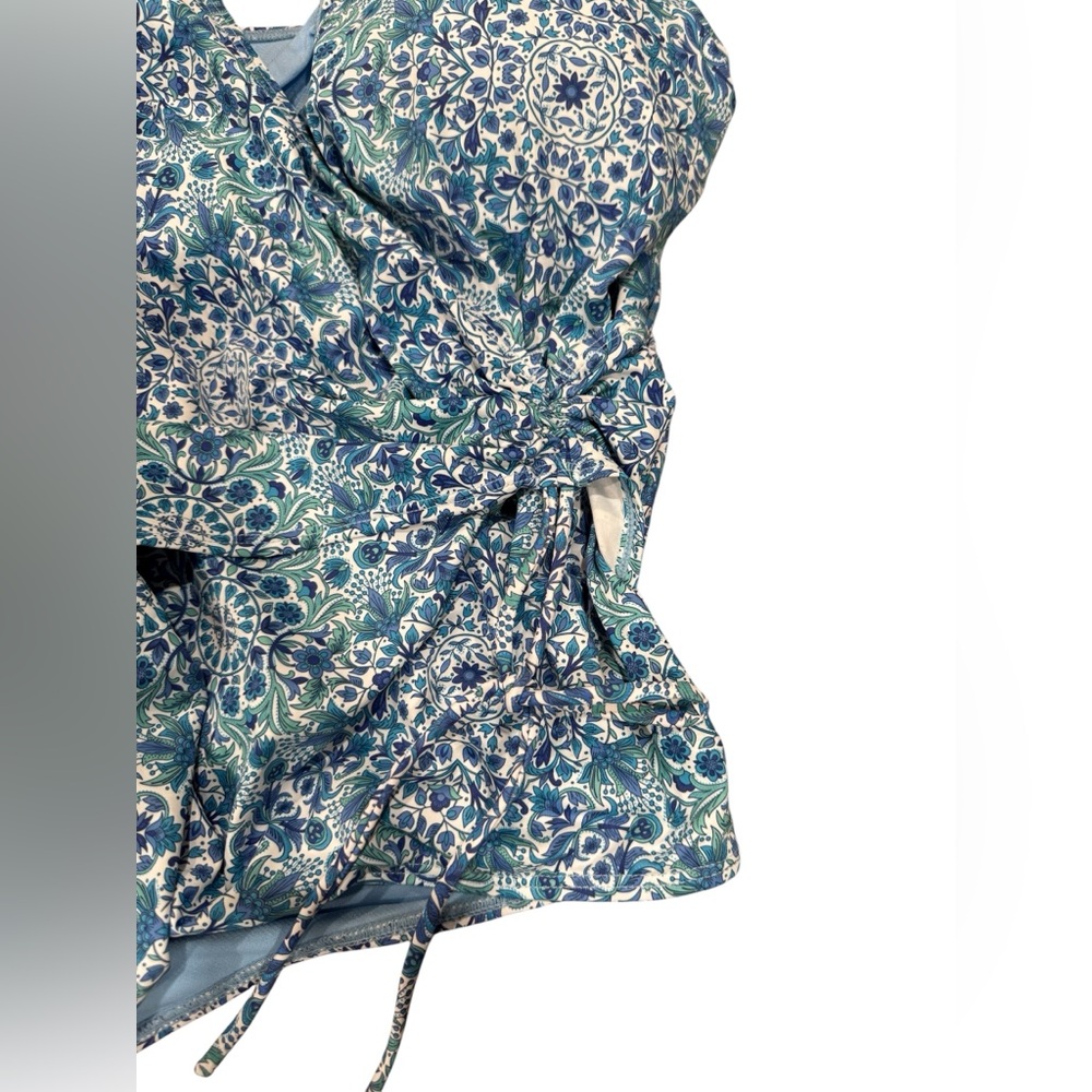 Primark Floral Blue Swimsuit - Picture 7 of 7